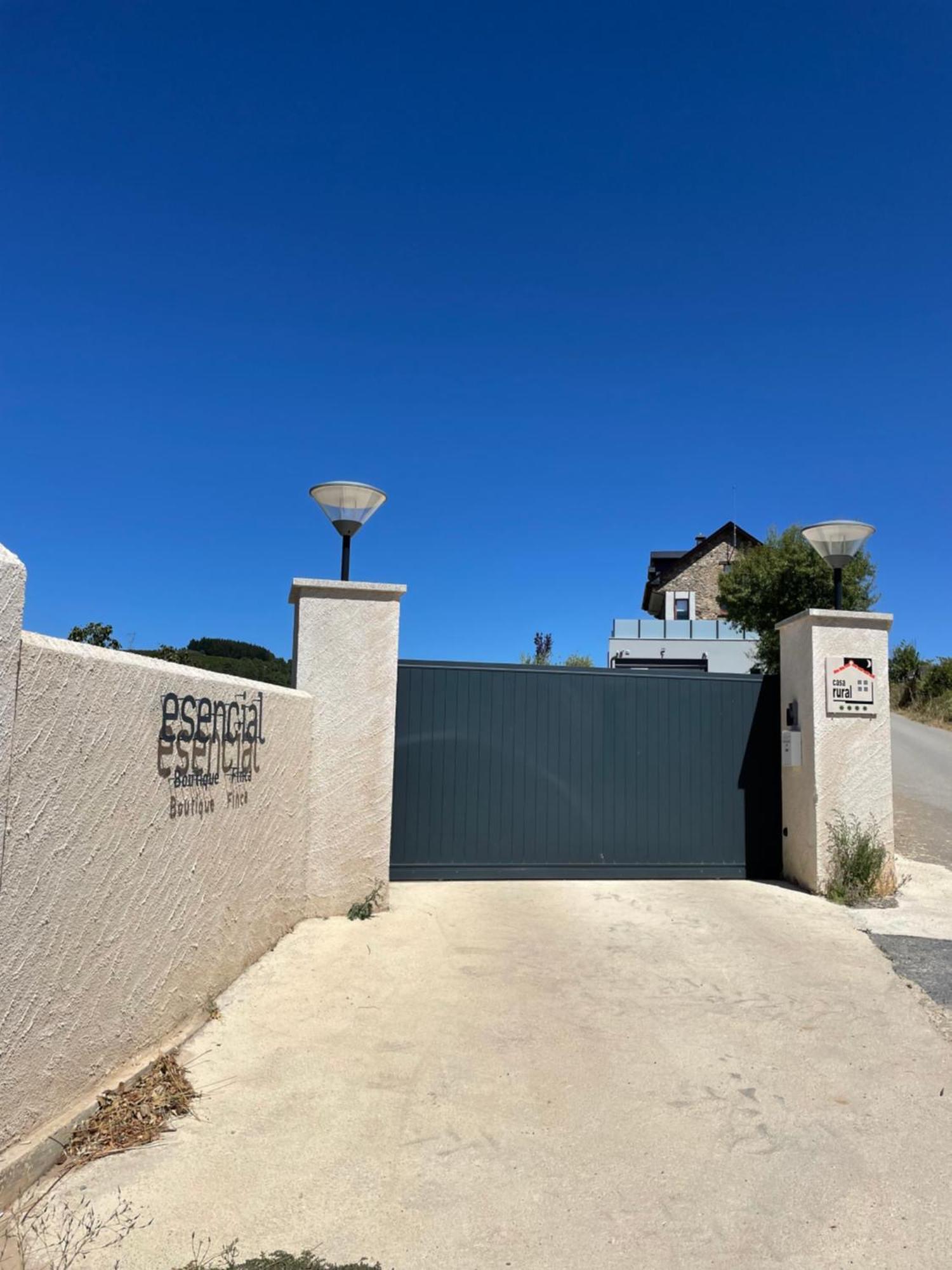 Boutique Finca Esencial Villafranca Del Bierzo Exteriör bild